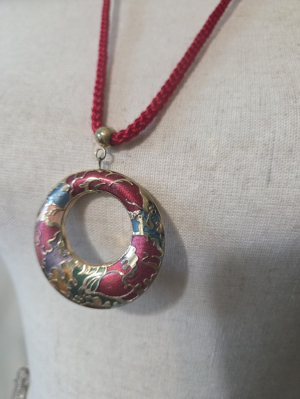 vtg long Cloisonné enameled Donut Pendant Necklace on Red Cord asian influence